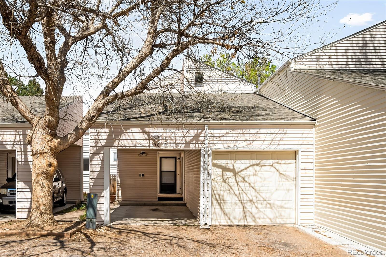 1569 S Sable Boulevard Aurora CO 80012