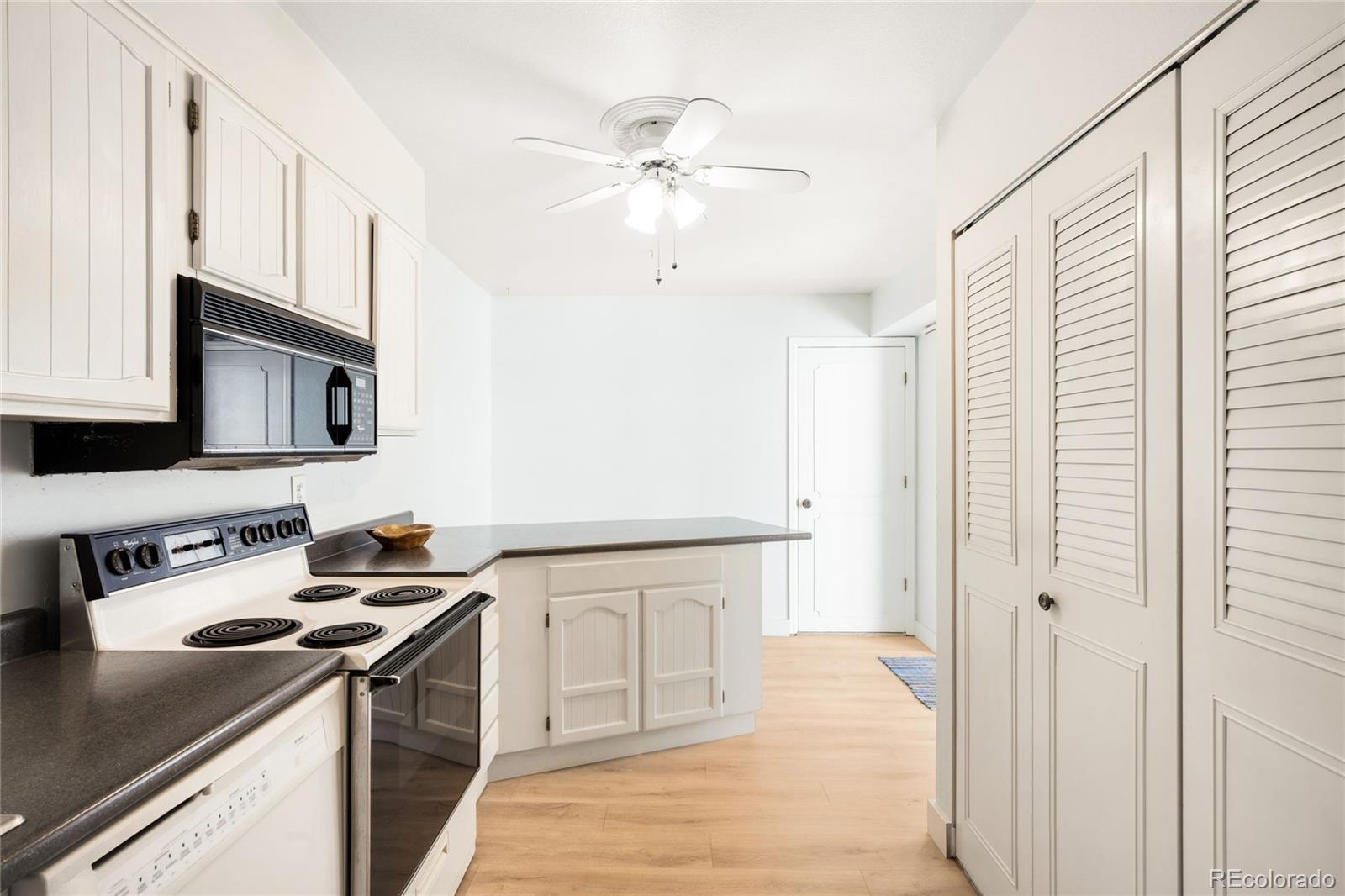 1569 S Sable Boulevard Aurora CO 80012