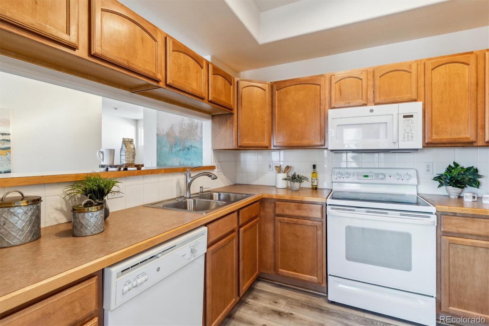 990 S Locust Street Denver CO 80224