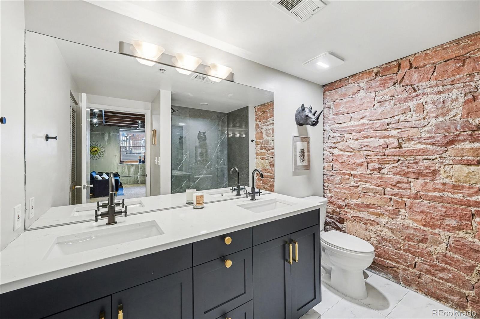 2960 Inca Street Denver CO 80202