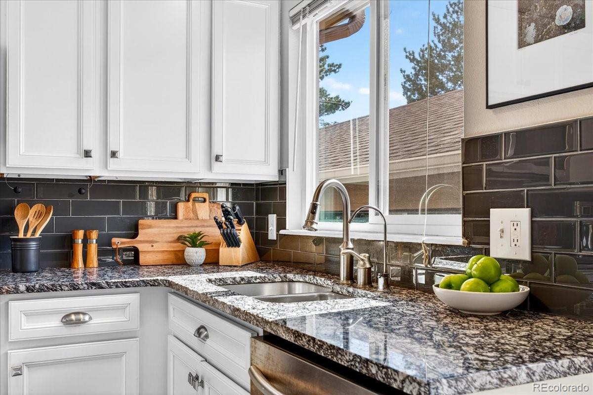 836 Summer Drive Highlands Ranch CO 80126