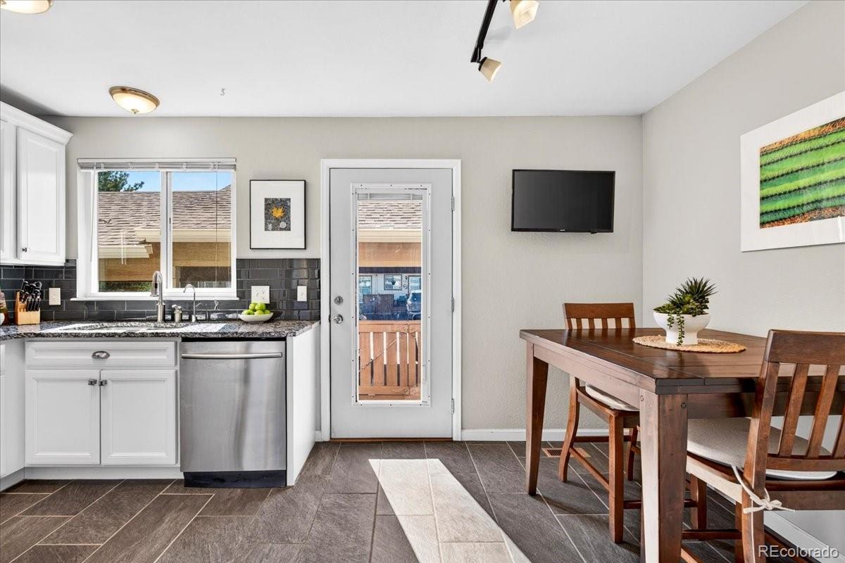 836 Summer Drive Highlands Ranch CO 80126