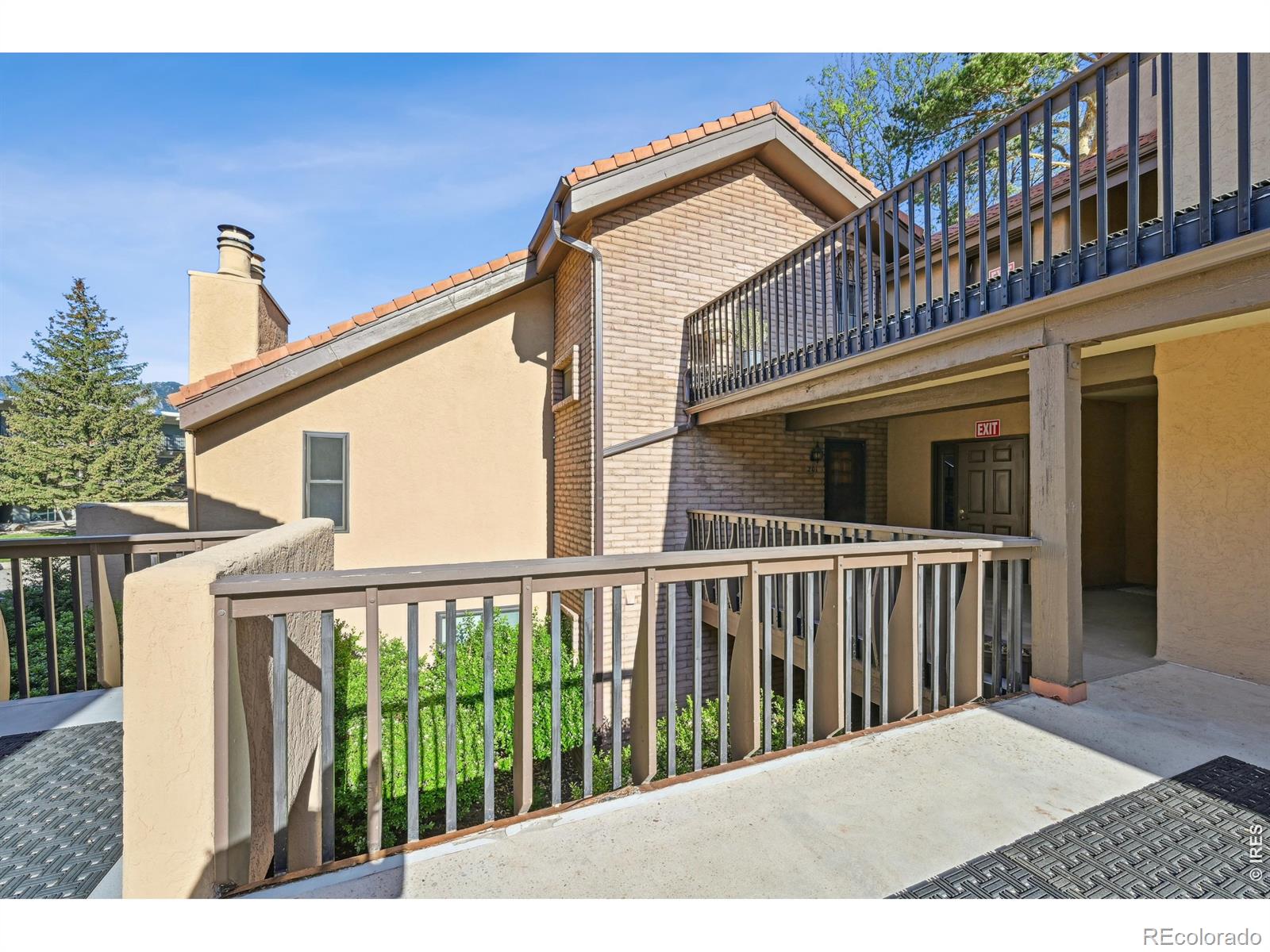 4475 Laguna Place Boulder CO 80303