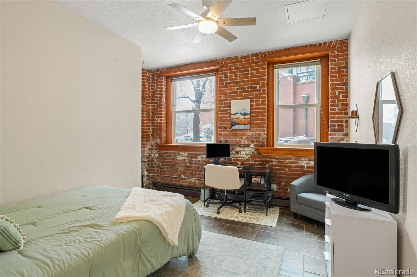 3249 W Fairview Place Denver CO 80211
