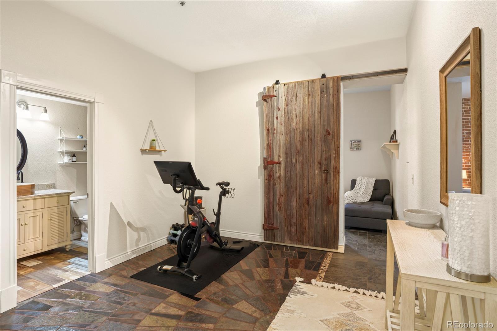 3249 W Fairview Place Denver CO 80211