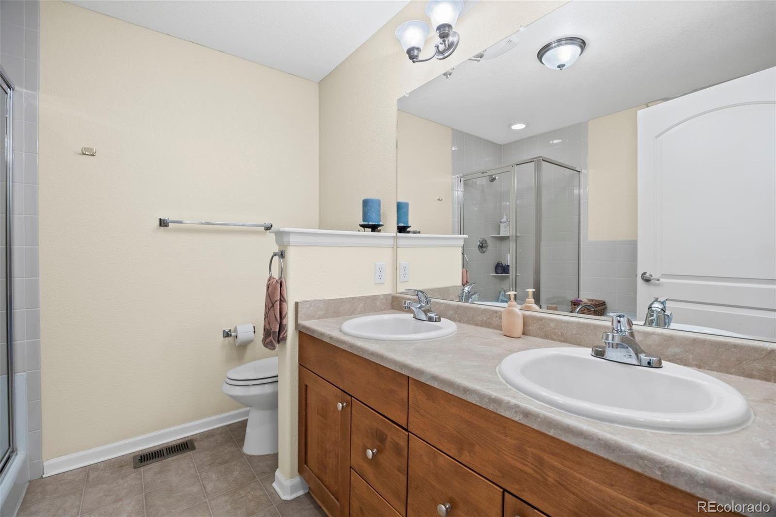 8615 Gold Peak Place Highlands Ranch CO 80130