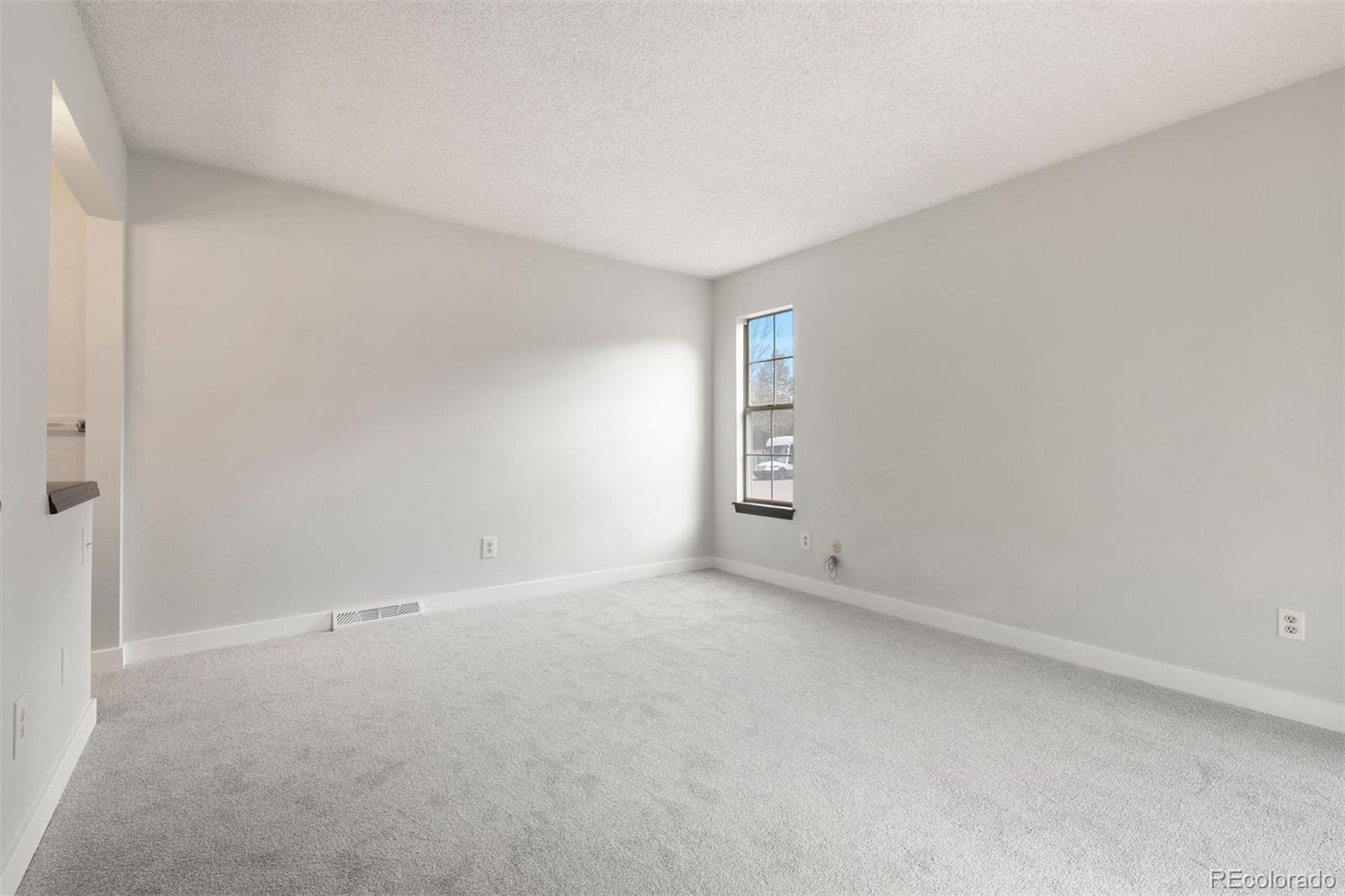 8742 E Amherst Drive Denver CO 80231