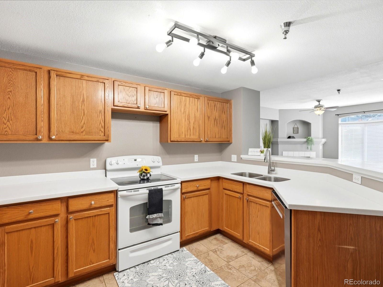 2575 S Syracuse Way Denver CO 80231
