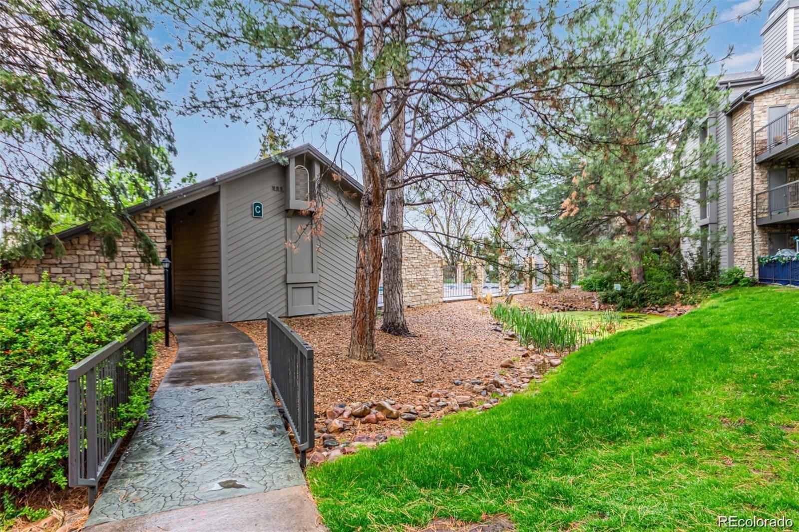 2575 S Syracuse Way Denver CO 80231