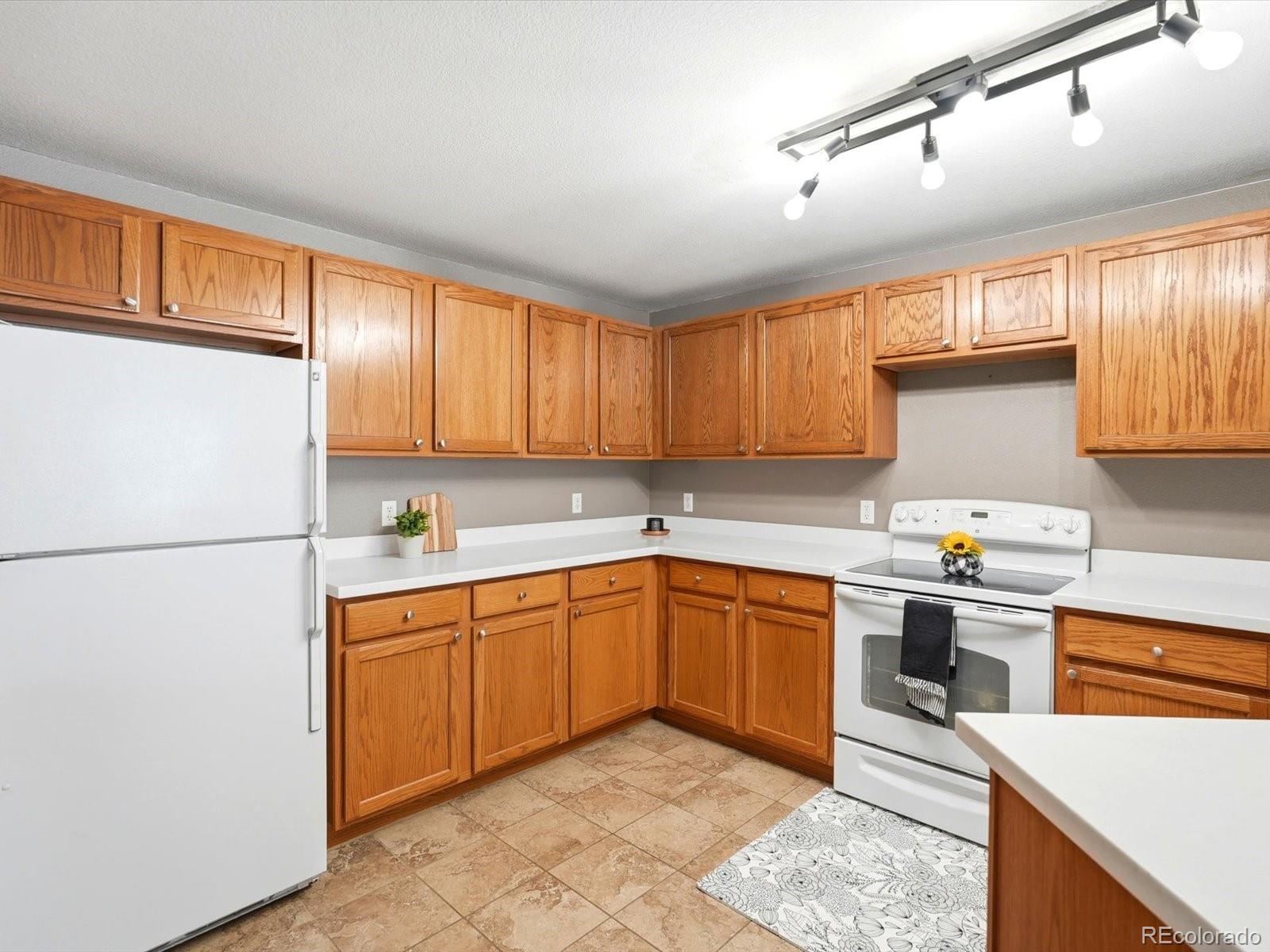 2575 S Syracuse Way Denver CO 80231