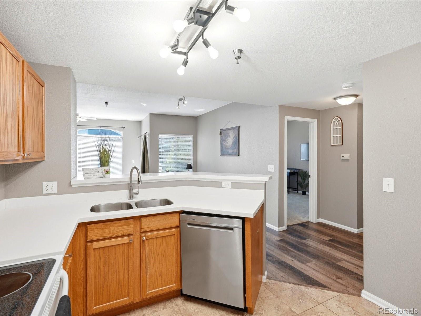 2575 S Syracuse Way Denver CO 80231