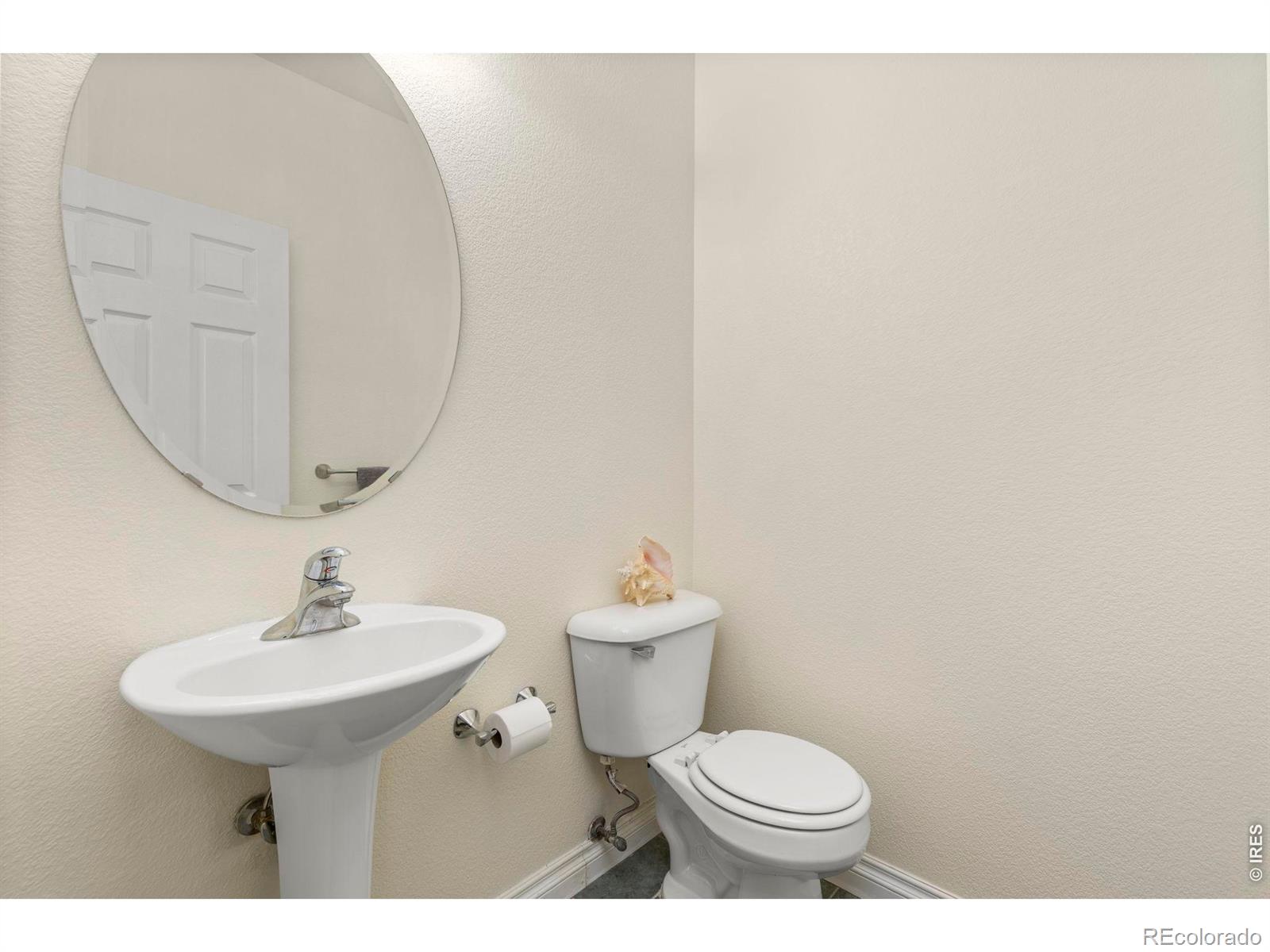 2247 Watersong Circle Longmont CO 80504