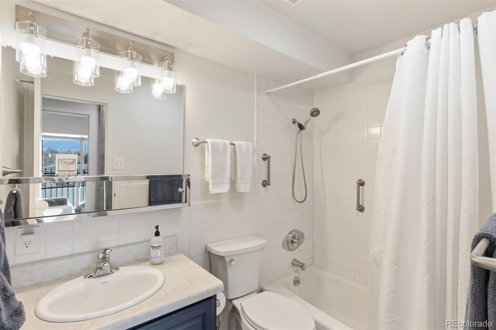 411 Lakewood Circle Colorado Springs CO 80910