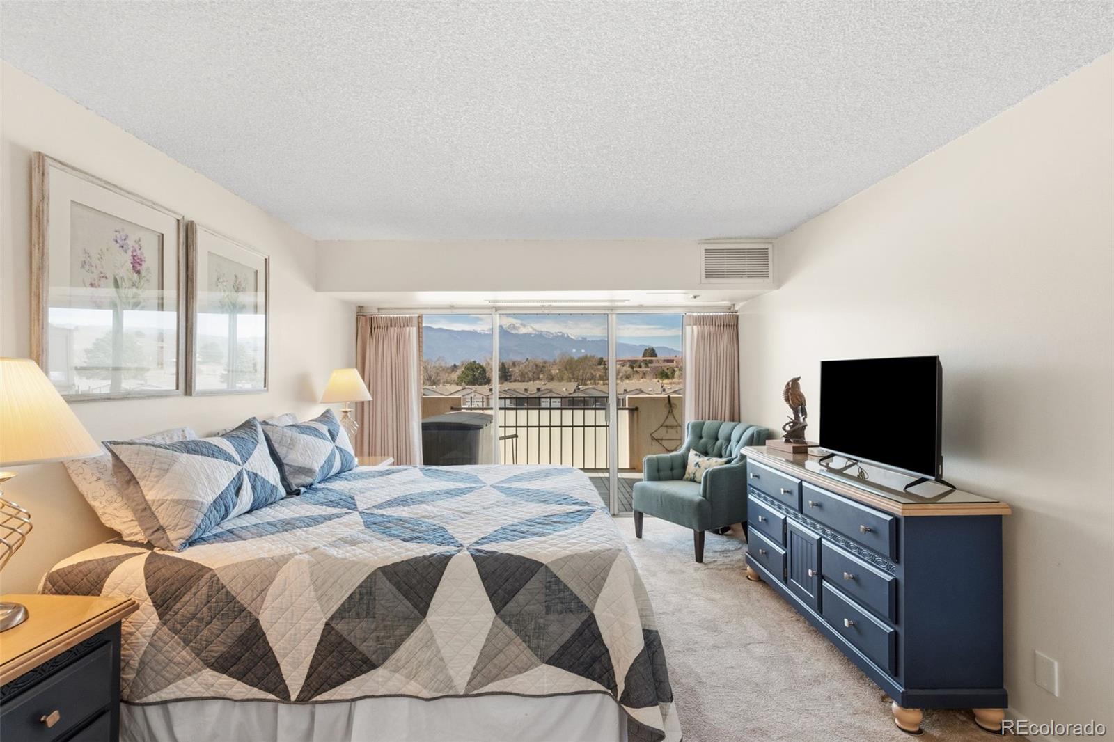 411 Lakewood Circle Colorado Springs CO 80910