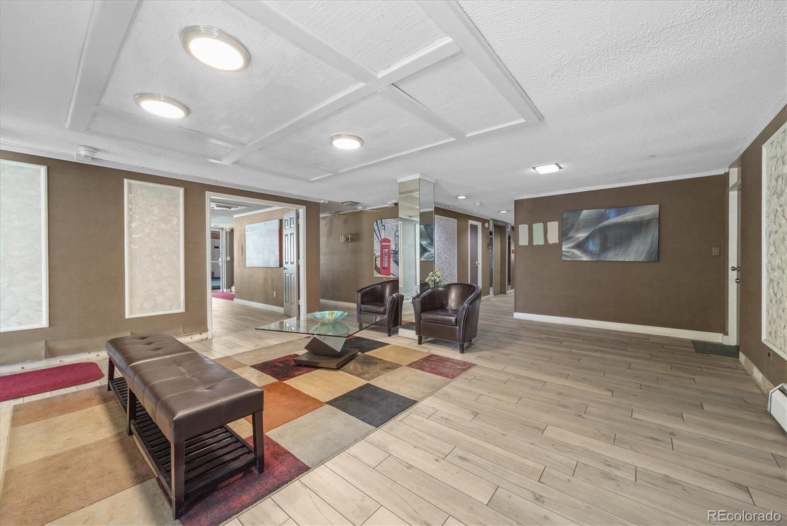 799 Dahlia Street Denver CO 80220