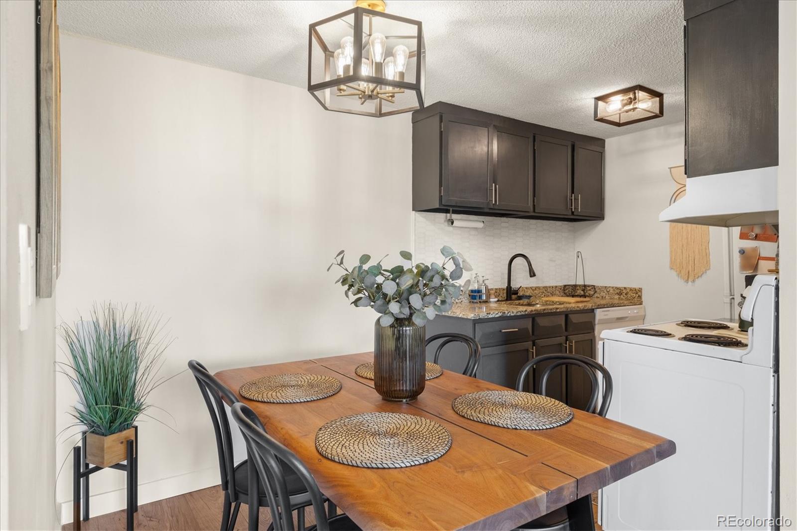 799 Dahlia Street Denver CO 80220