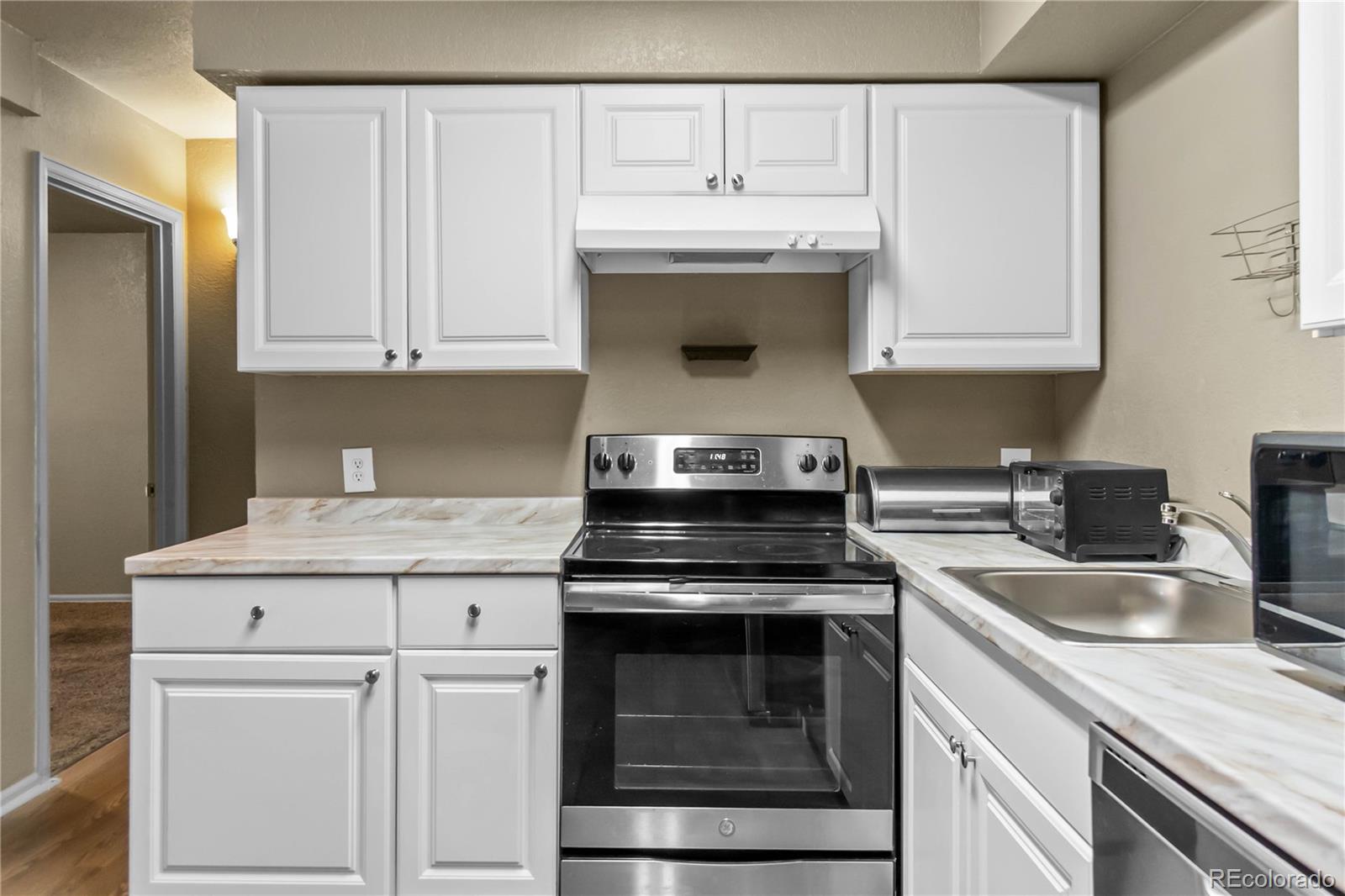 5995 W Hampden Avenue Denver CO 80227