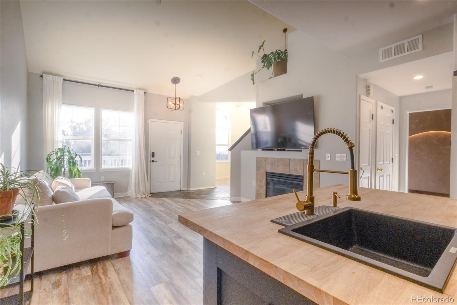16332 E Fremont Avenue Aurora CO 80016