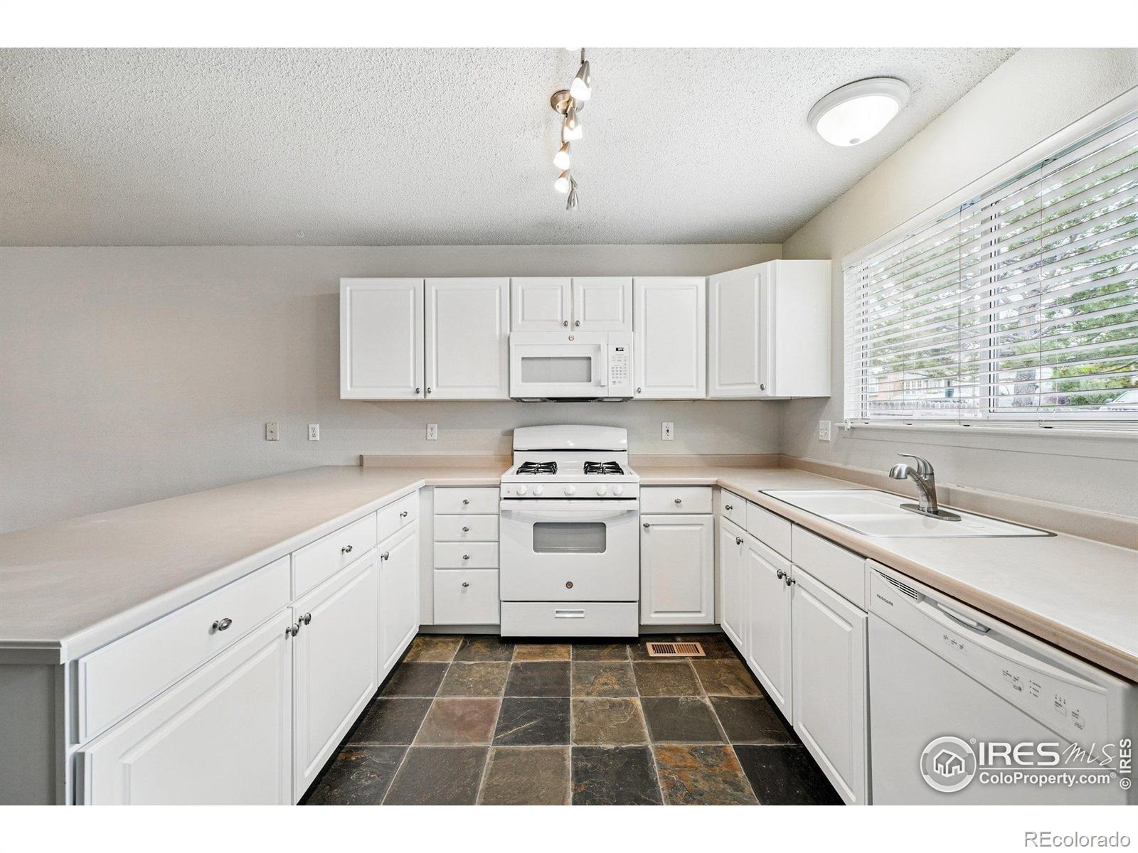 3022 W 107th Place Westminster CO 80031
