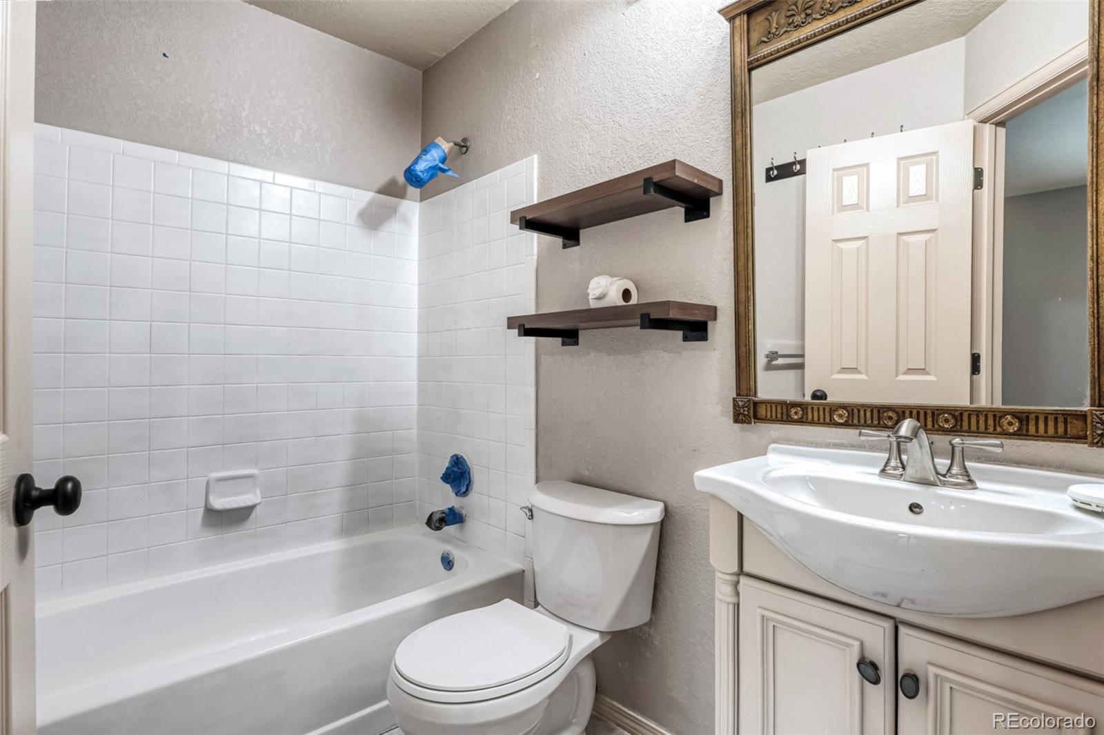 11913 E Kepner Drive Aurora CO 80012