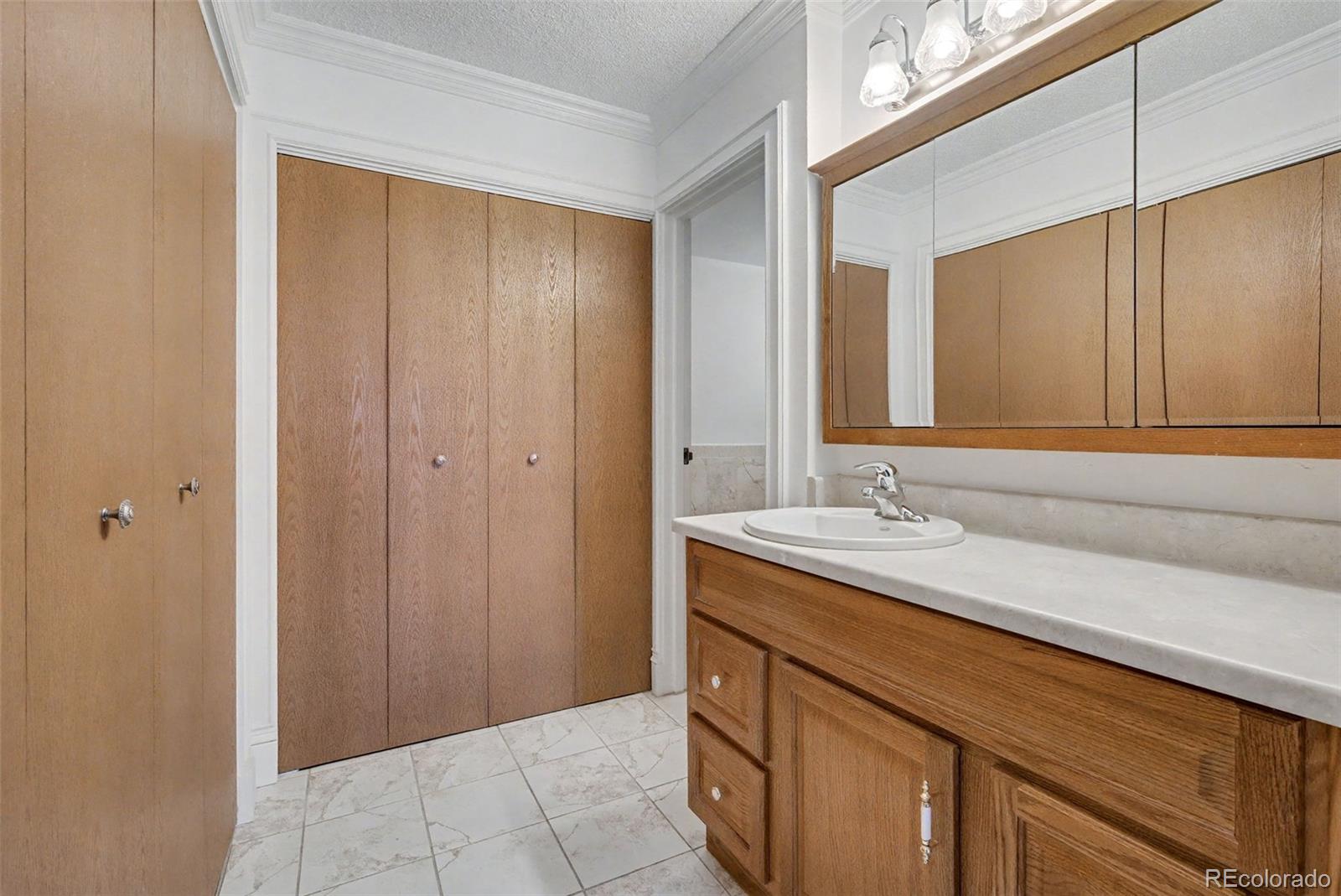 14390 E Marina Drive Aurora CO 80014