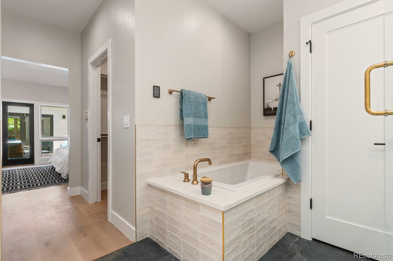 2552 E Alameda Avenue Denver CO 80209