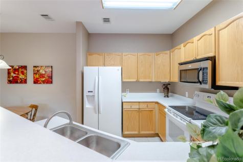 8369 S Independence Circle Littleton CO 80128