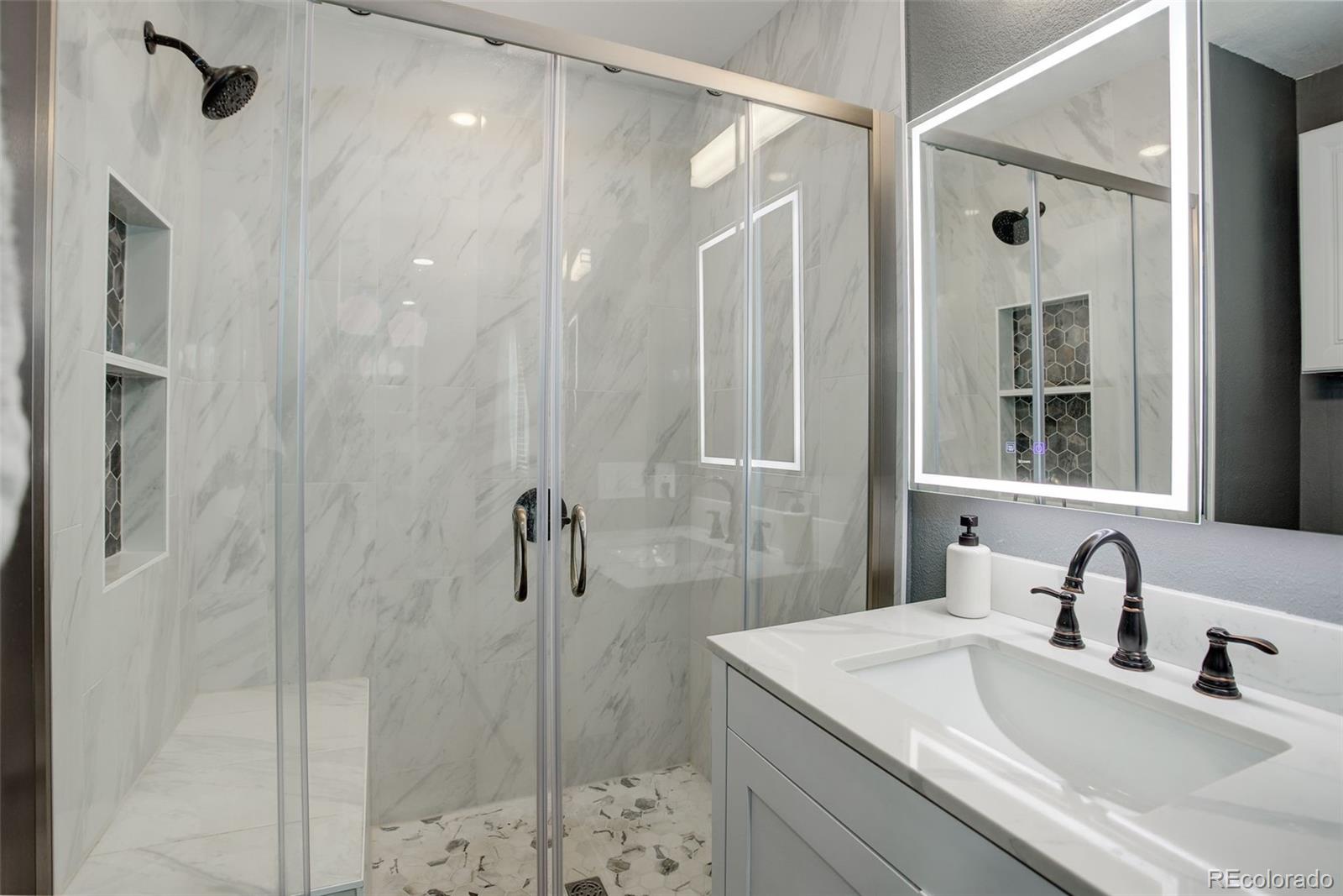 1204 S Uvalda Street Aurora CO 80012