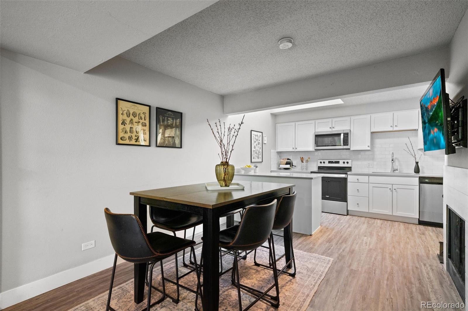 2895 S Locust Street Denver CO 80222