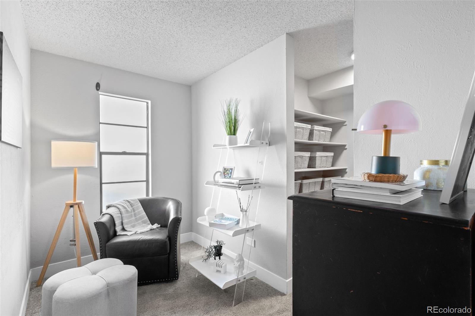 2895 S Locust Street Denver CO 80222