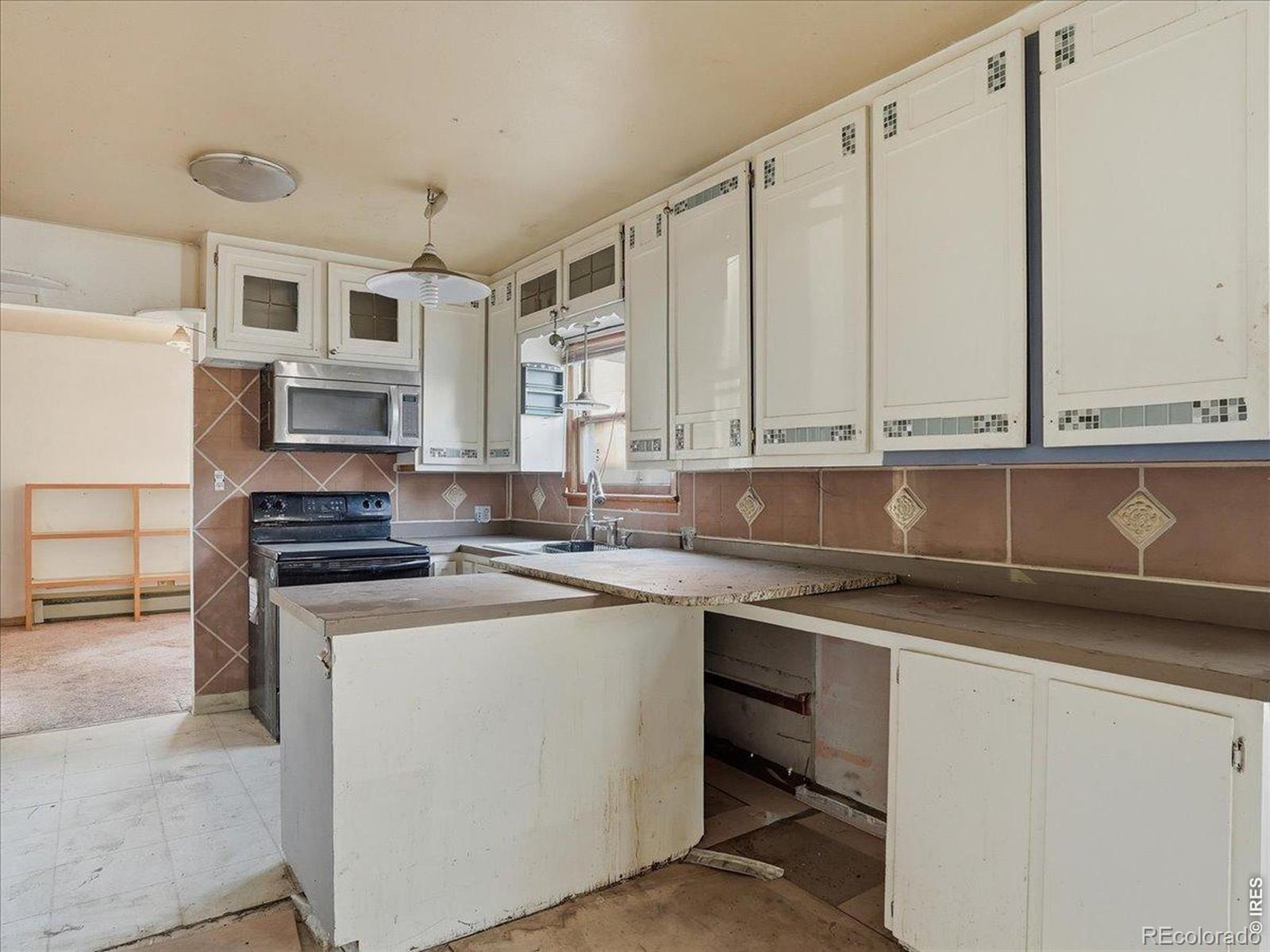 335 E 11th Street Loveland CO 80537