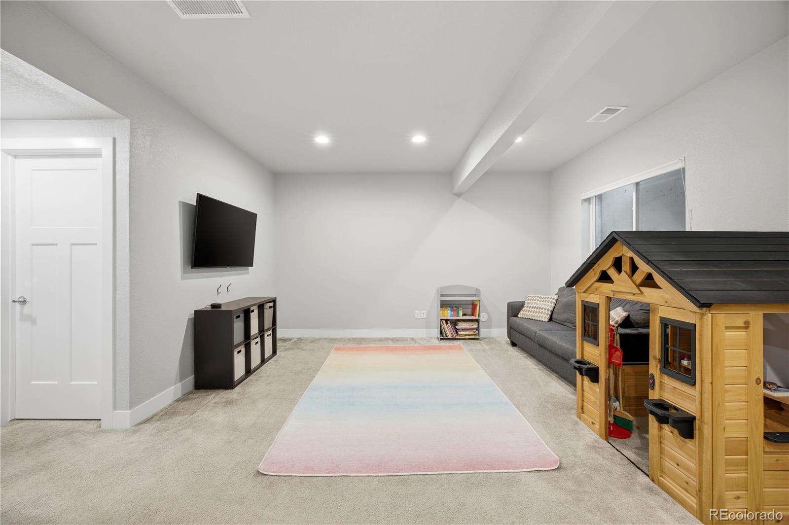 6033 Galena Street Denver CO 80238