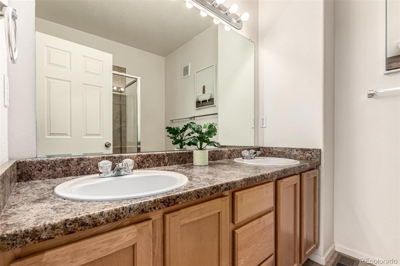 18766 E Yale Circle Aurora CO 80013