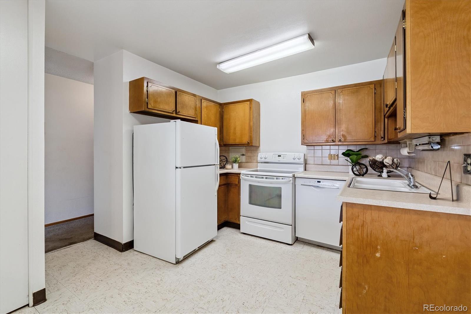 610 S Clinton Street Denver CO 80247