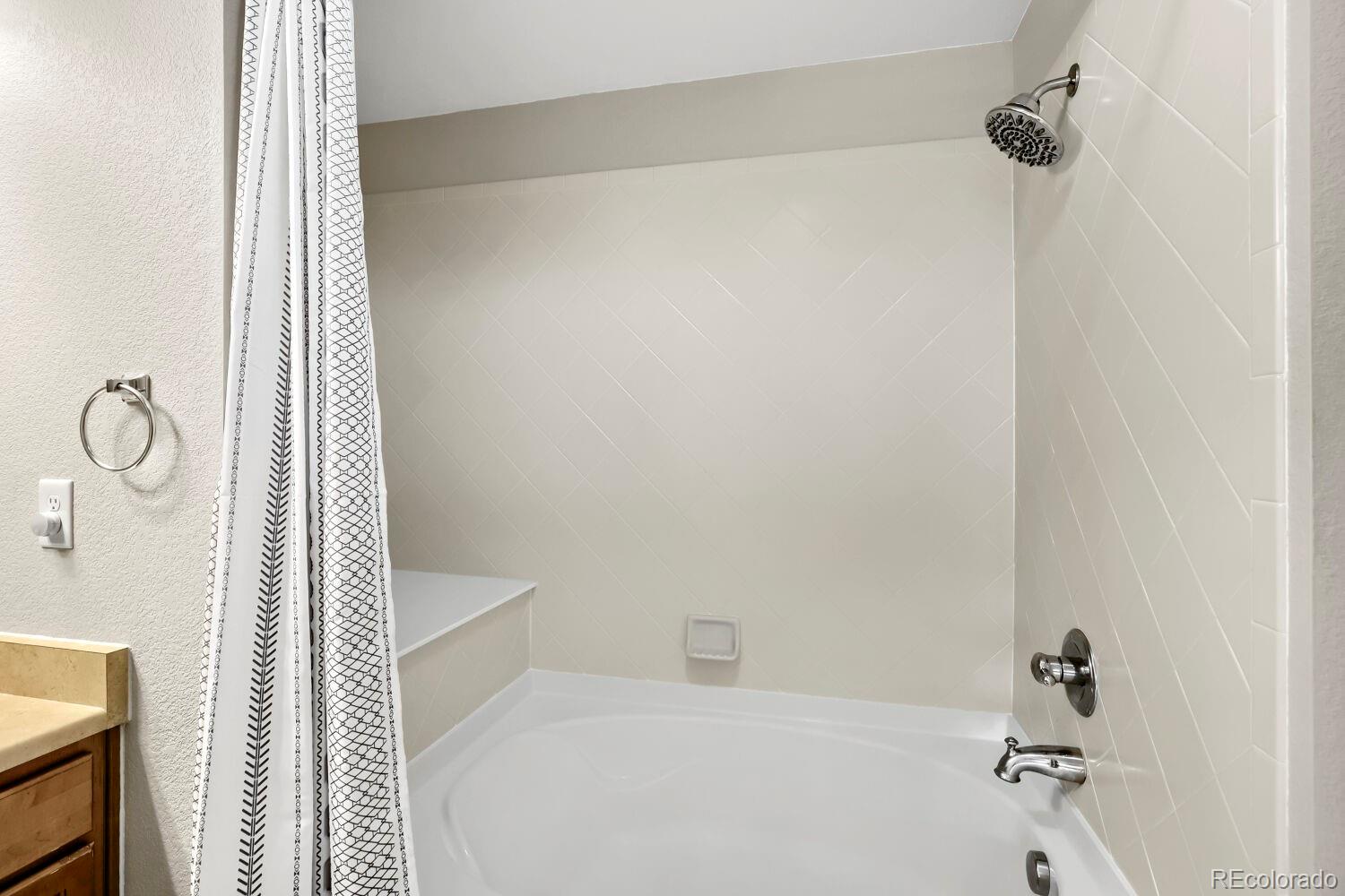 804 Summer Hawk Drive Longmont CO 80504