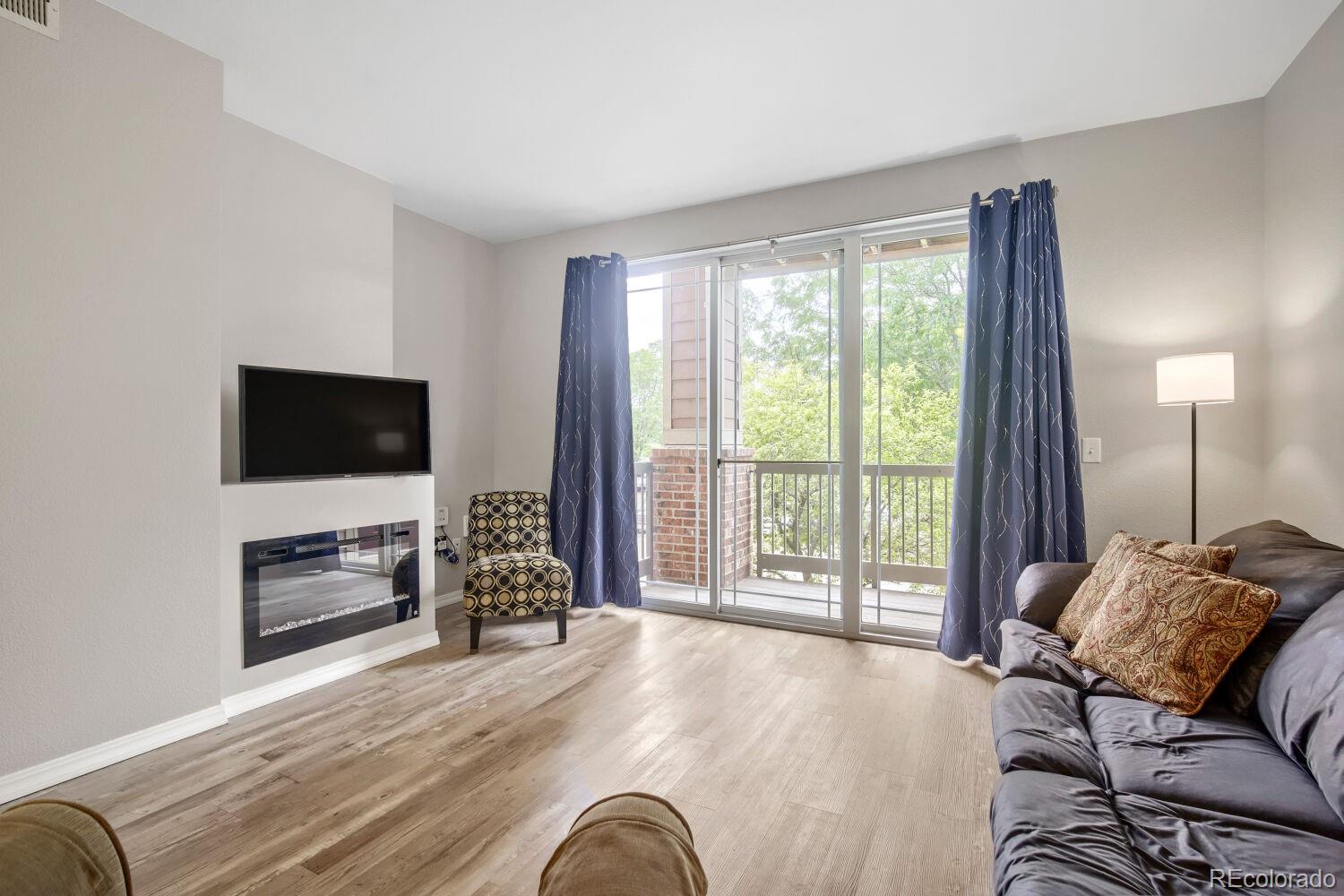 804 Summer Hawk Drive Longmont CO 80504