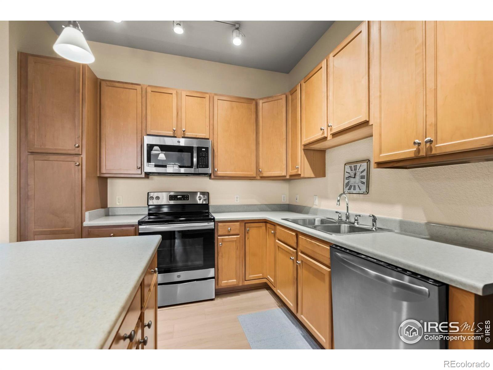 209 Quebec Street Denver CO 80220