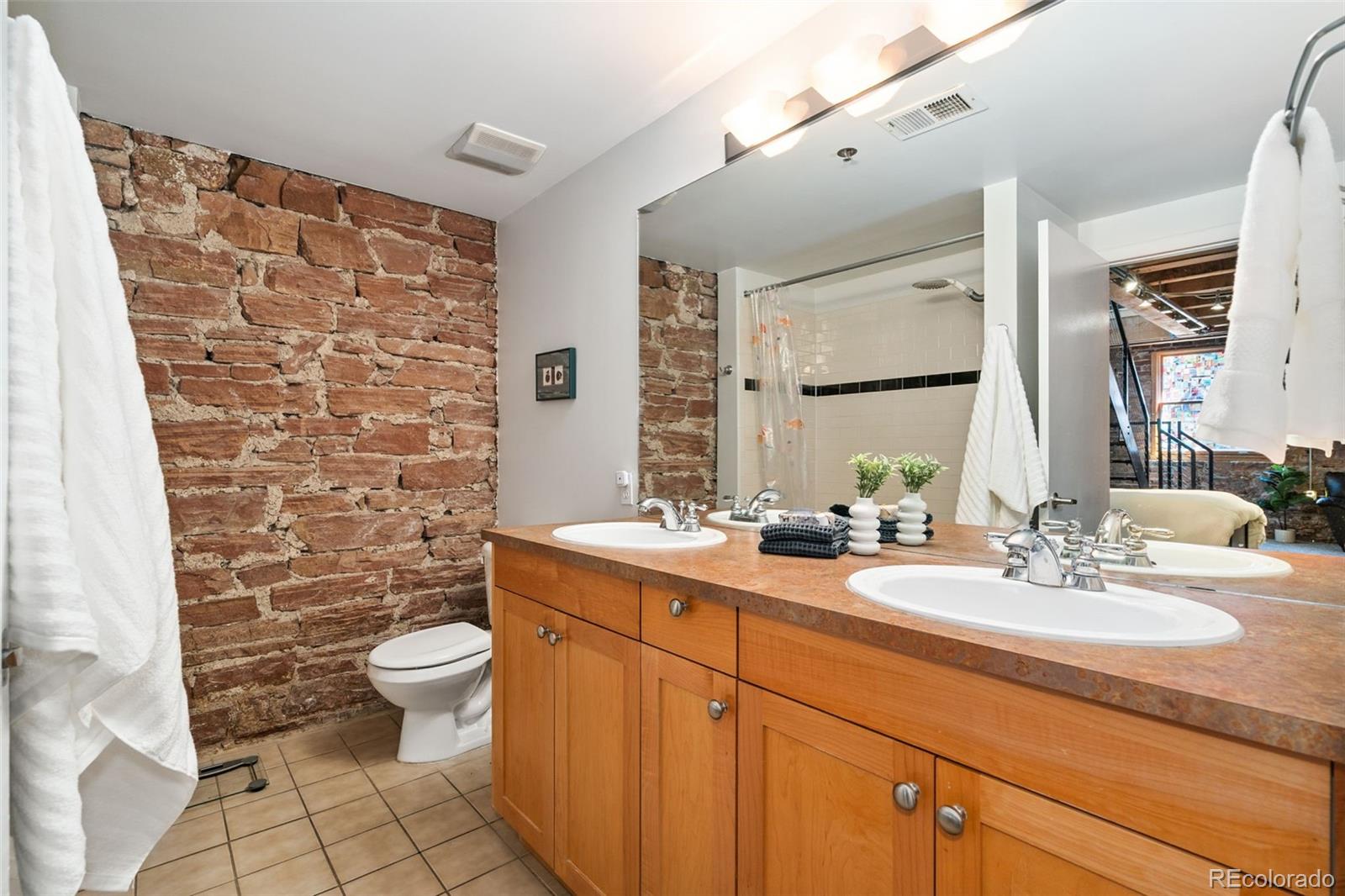 2960 Inca Street Denver CO 80202
