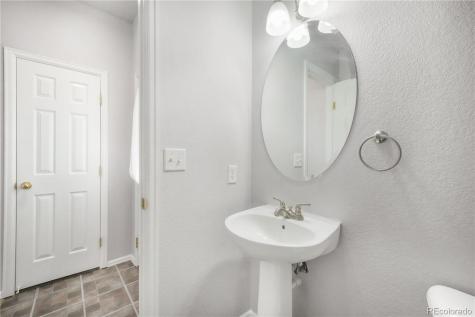 812 Hailey Glenn View Colorado Springs CO 80916