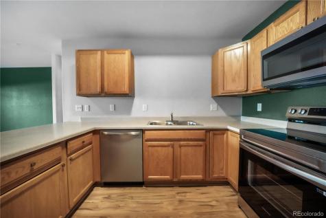 812 Hailey Glenn View Colorado Springs CO 80916