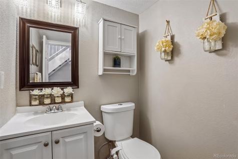 17698 E Loyola Drive Aurora CO 80013