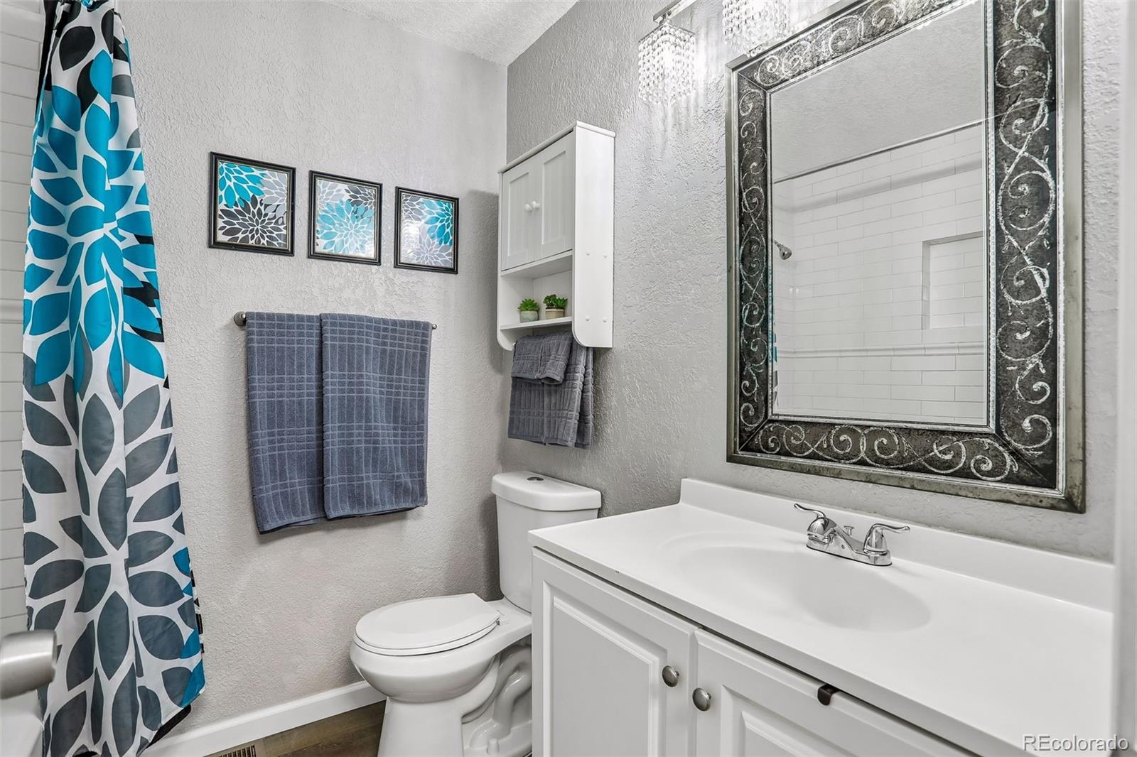 17698 E Loyola Drive Aurora CO 80013