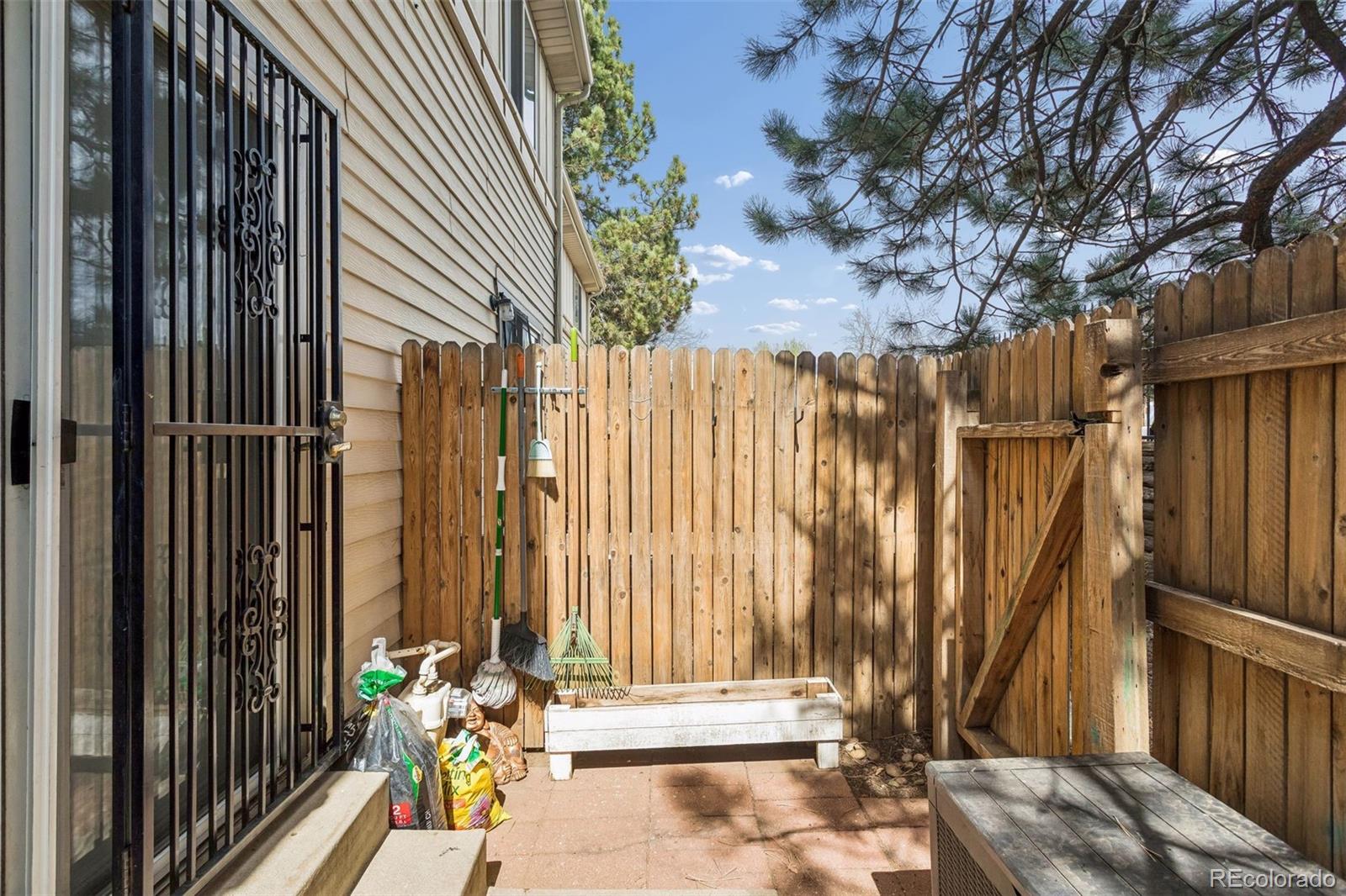 17698 E Loyola Drive Aurora CO 80013