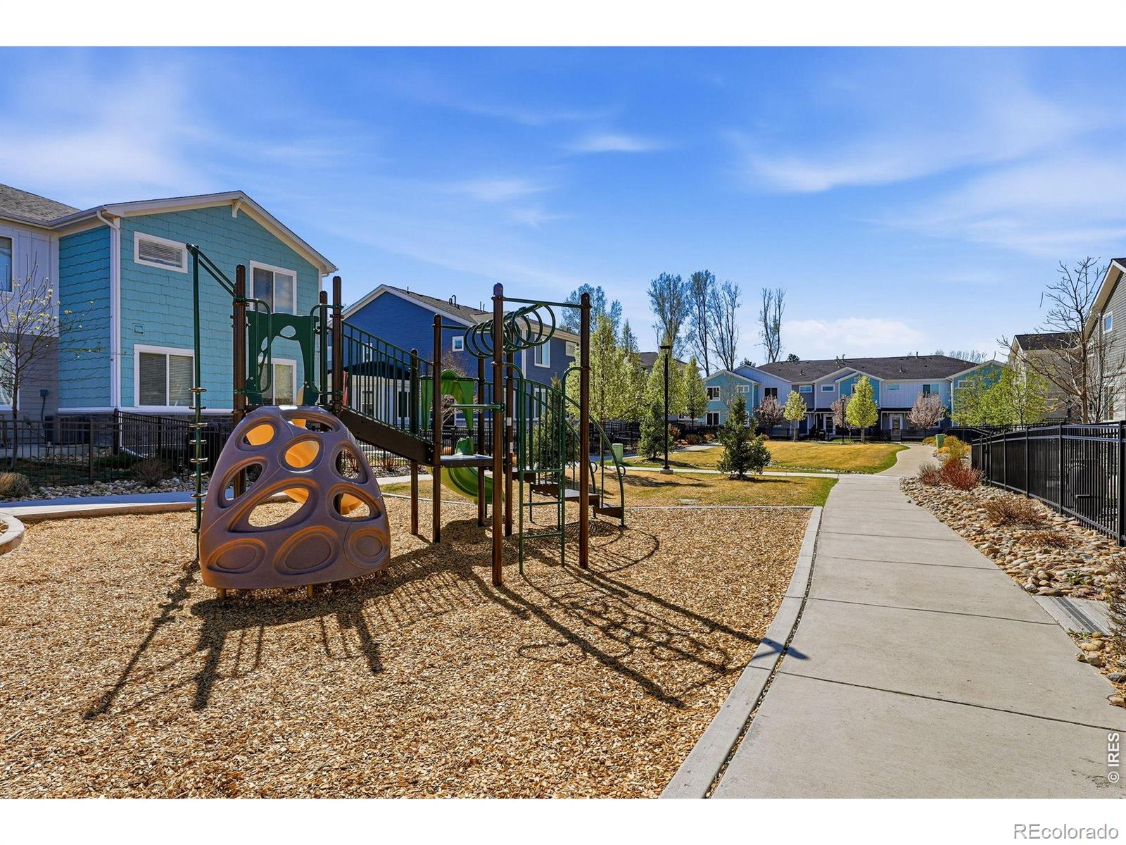 728 Stonebridge Drive Longmont CO 80503