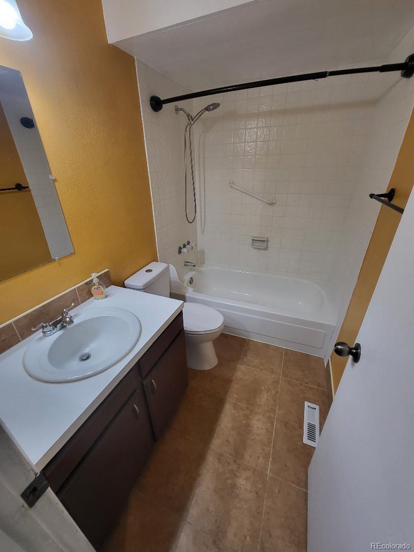 12056 E 25th Avenue Aurora CO 80010