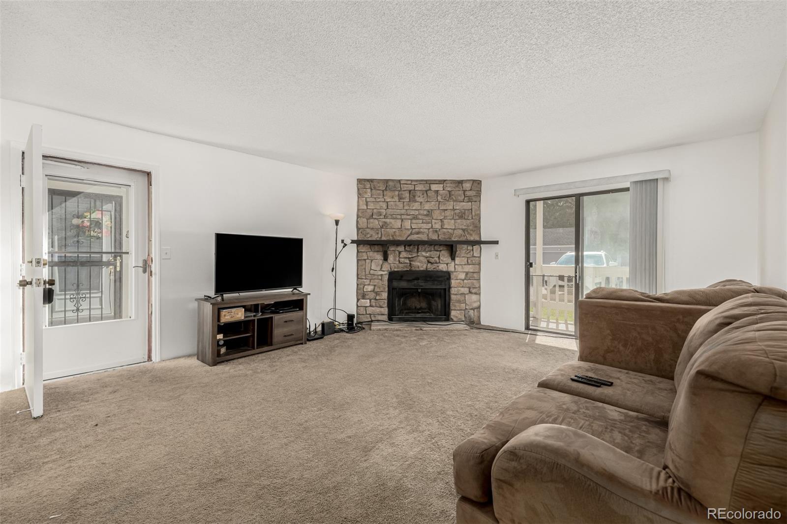 8335 Fairmount Drive Denver CO 80247