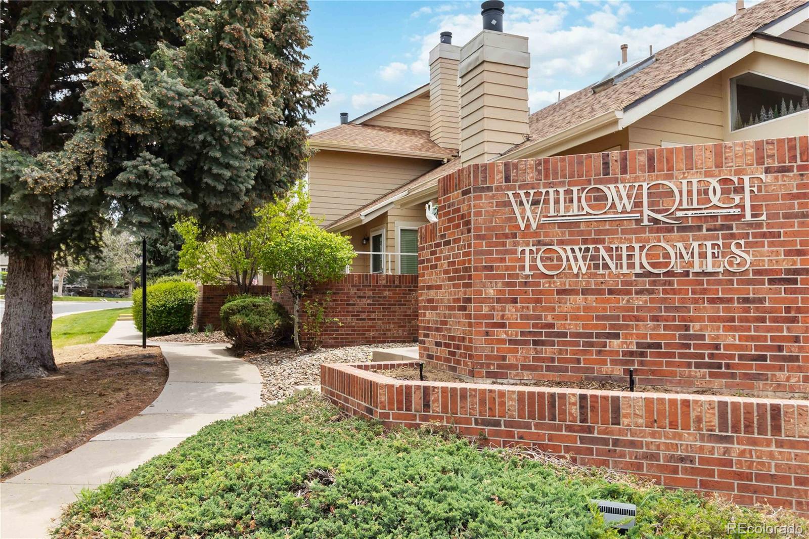 2136 S Scranton Way Aurora CO 80014