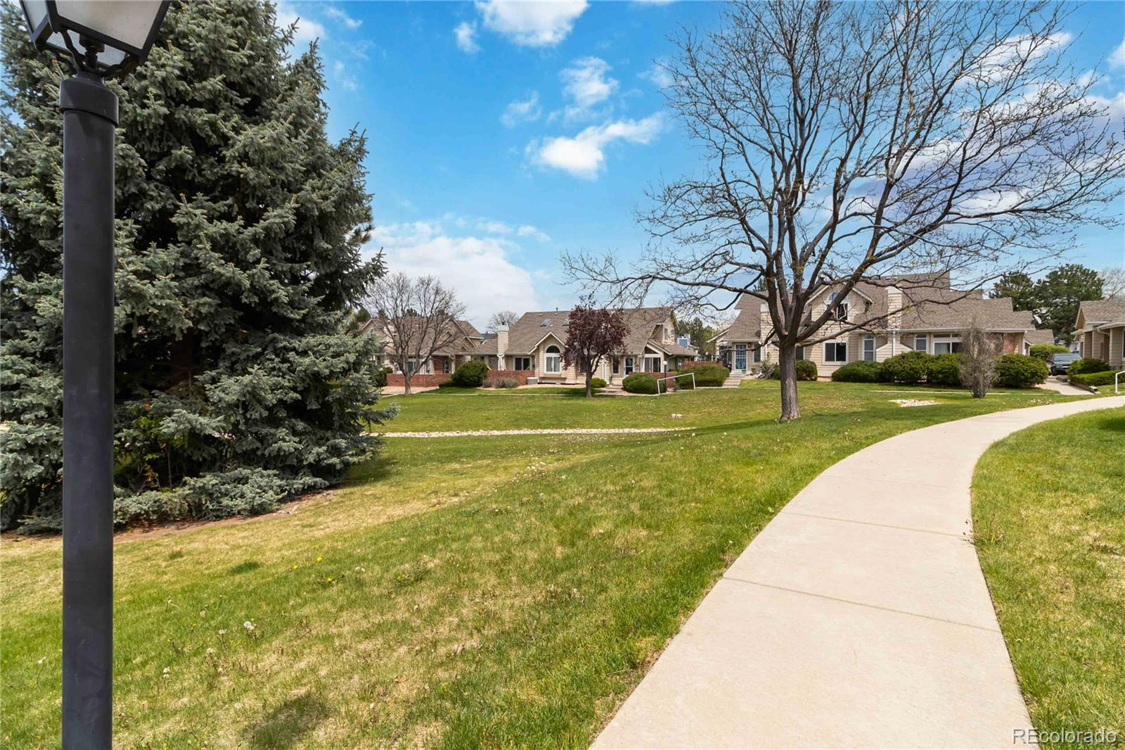 2136 S Scranton Way Aurora CO 80014