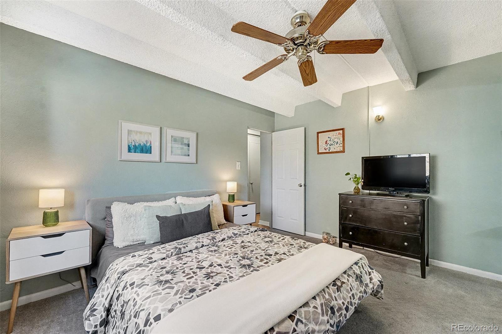 836 Dexter Street Denver CO 80220