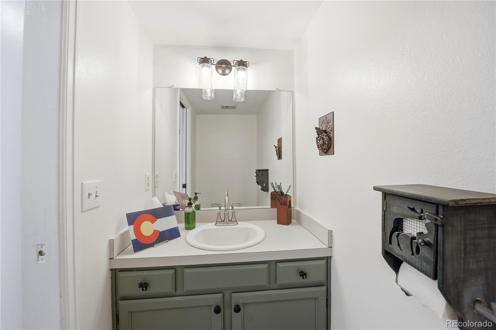 1272 E 130th Avenue Thornton CO 80241
